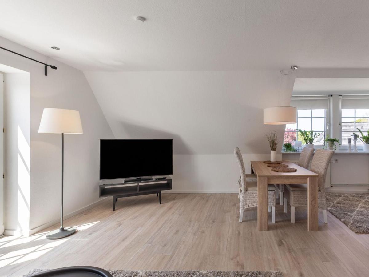 Scenic Apartment In Oldenburg Near Sea And Forest Max 3 Adults Dannau Esterno foto