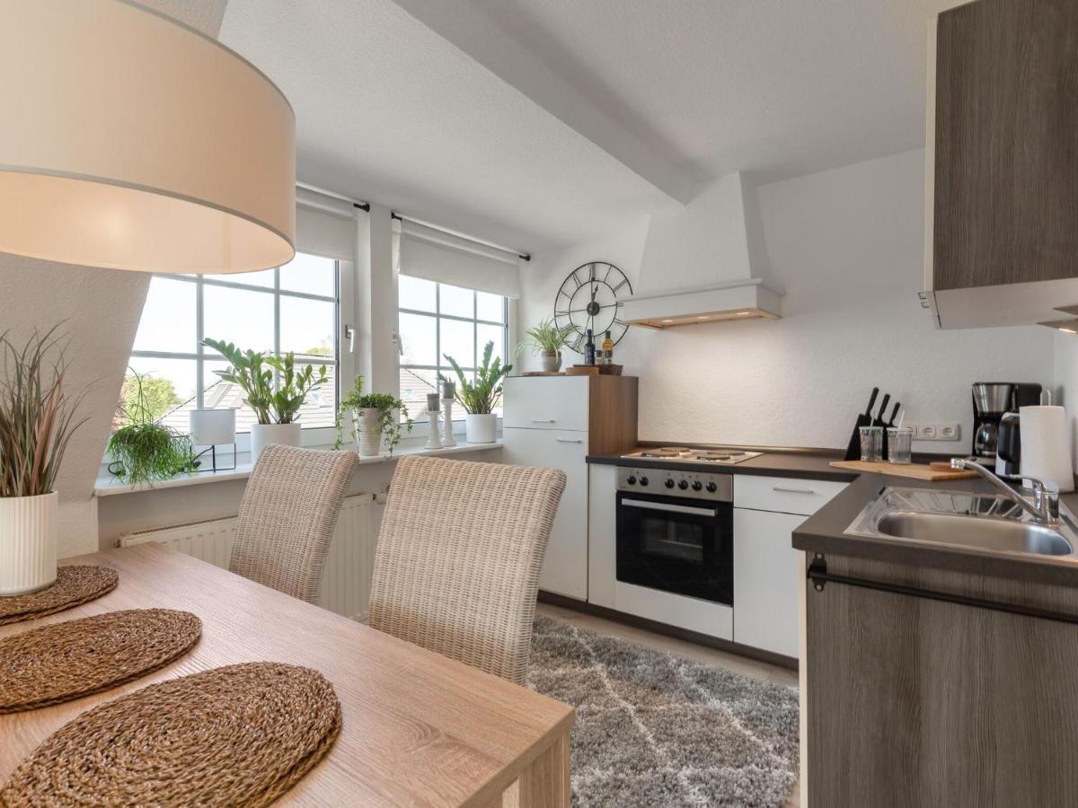 Scenic Apartment In Oldenburg Near Sea And Forest Max 3 Adults Dannau Esterno foto