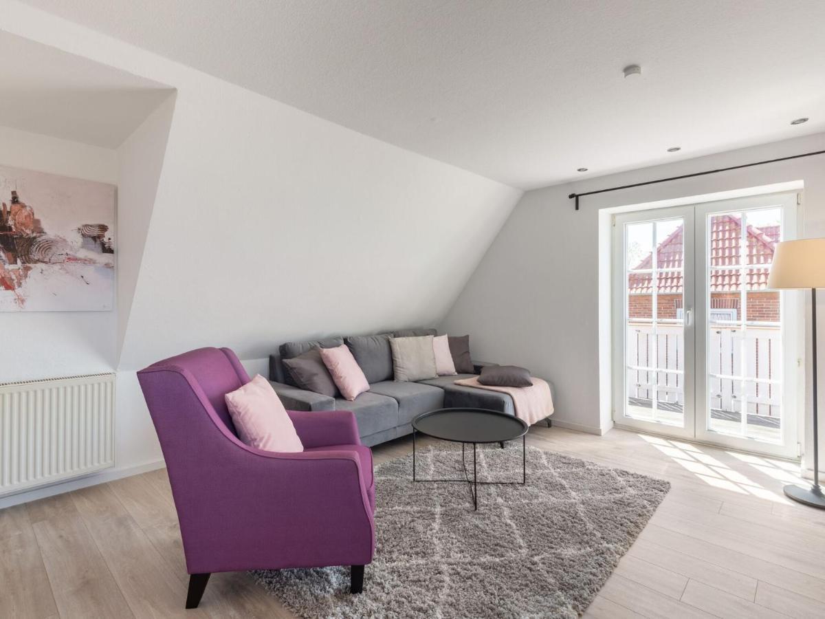 Scenic Apartment In Oldenburg Near Sea And Forest Max 3 Adults Dannau Esterno foto